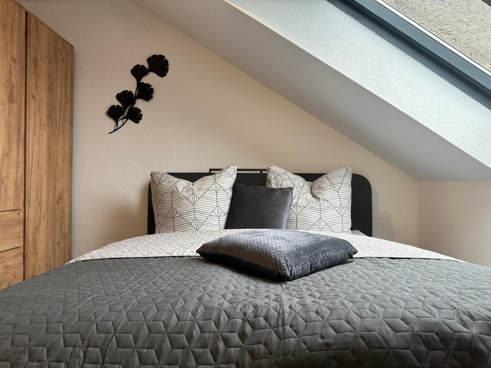 Ferienwohnung Zeitz - Weisse Elster Apartment Exteriör bild